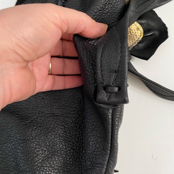 ERDA Vtg Handmade Deer- hide Shoulder crossbody Black purse Unique & stylish - Picture 13 of 16